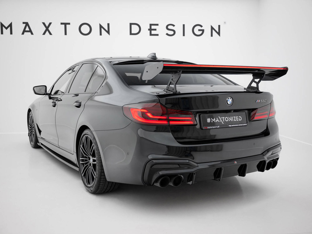 Maxton Carbon Spoiler With Internal Brackets Uprights + LED BMW 5 / M5 Sedan G30 / F90