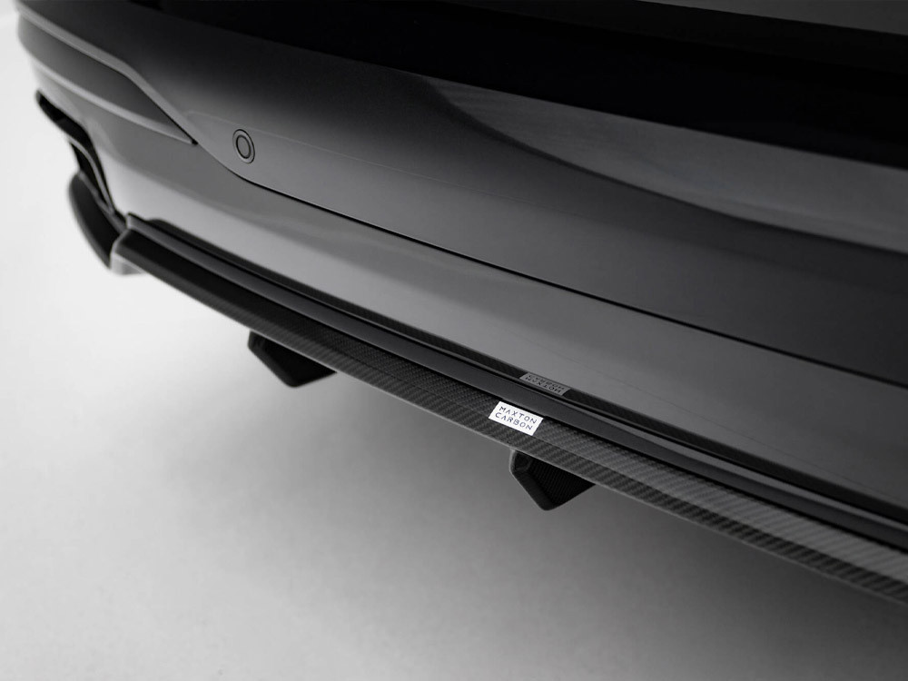 Maxton Full Body Kit Prepreg Carbon Fiber Set 1 BMW X7 M-Pack G07 Facelift Maxton Full Body Kit Prepreg Carbon Fiber Set 1 BMW X7 M-Pack G07 Facelift
