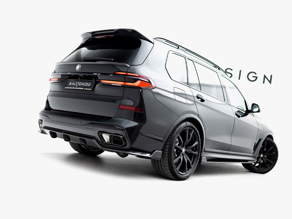 Maxton Full Body Kit Prepreg Carbon Fiber Set 2 BMW X7 M-Pack G07 Facelift Maxton Full Body Kit Prepreg Carbon Fiber Set 2 BMW X7 M-Pack G07 Facelift