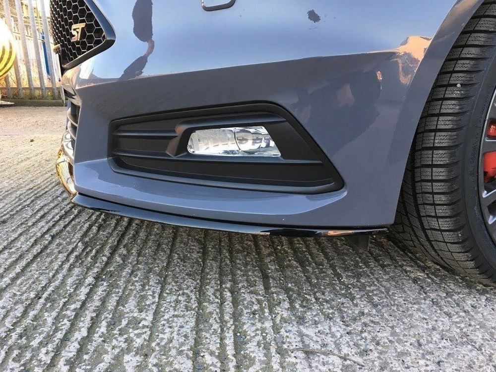 Maxton Front Splitter Focus ST MK3 Cupra Facelift Model Maxton Front Splitter Focus ST MK3 Cupra Facelift Model