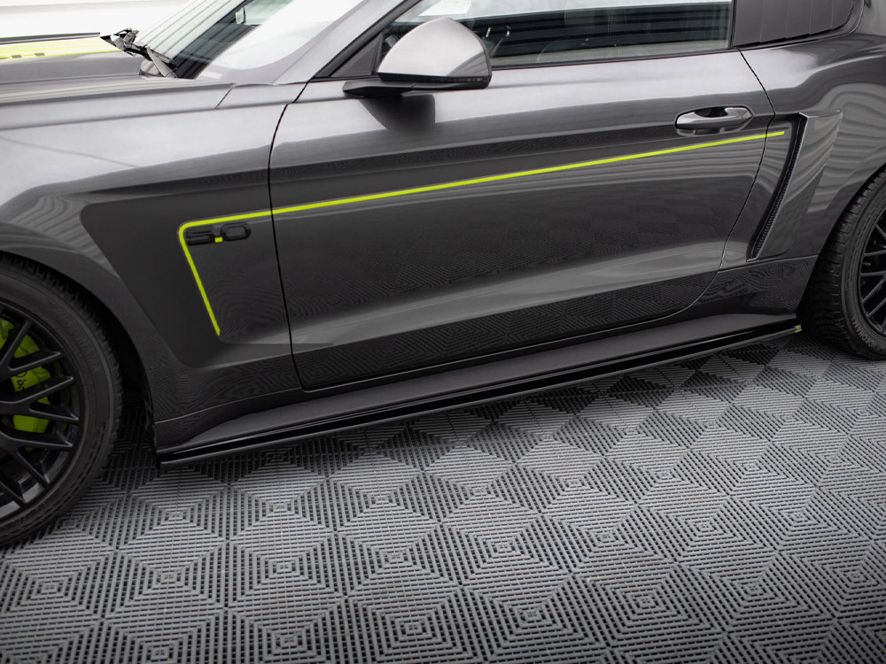 Maxton Side Skirts Diffusers Ford Mustang GT Mk6 Maxton Side Skirts Diffusers Ford Mustang GT Mk6