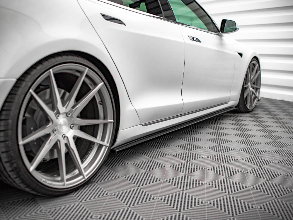 Maxton Side Skirts Diffusers Tesla Model S Facelift Maxton Side Skirts Diffusers Tesla Model S Facelift