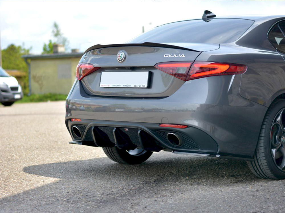 Maxton Spoiler CAP Alfa Romeo Giulia