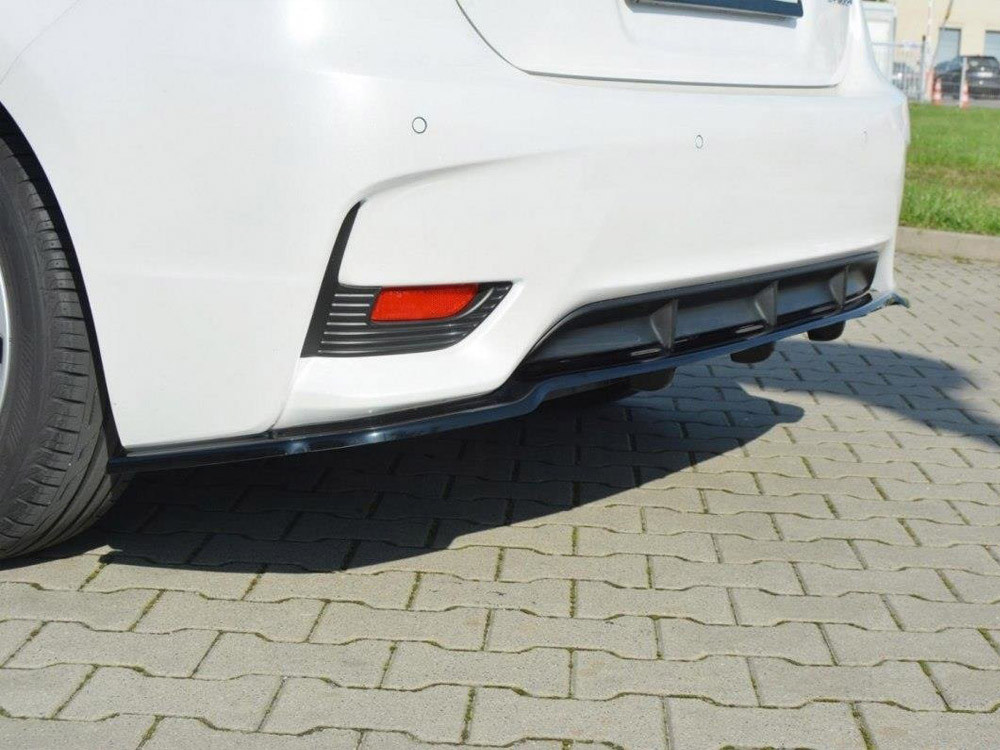 Maxton Central Rear Splitter (Vertical Bars) Lexus CT Mk1 Facelift