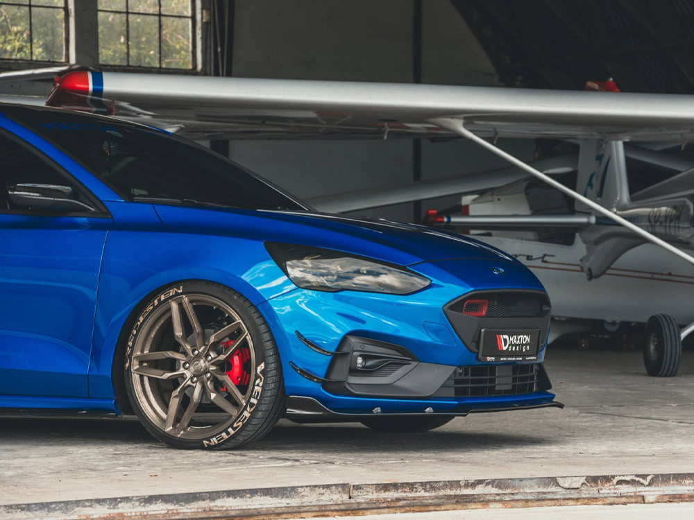 Maxton Front Splitter Ford Focus ST / ST-Line Mk4