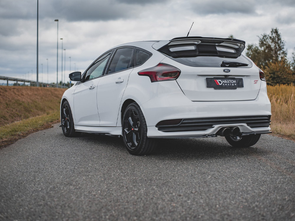 Maxton Side Skirts Diffusers V2 Ford Focus ST & RS MK3 (2015-2018)