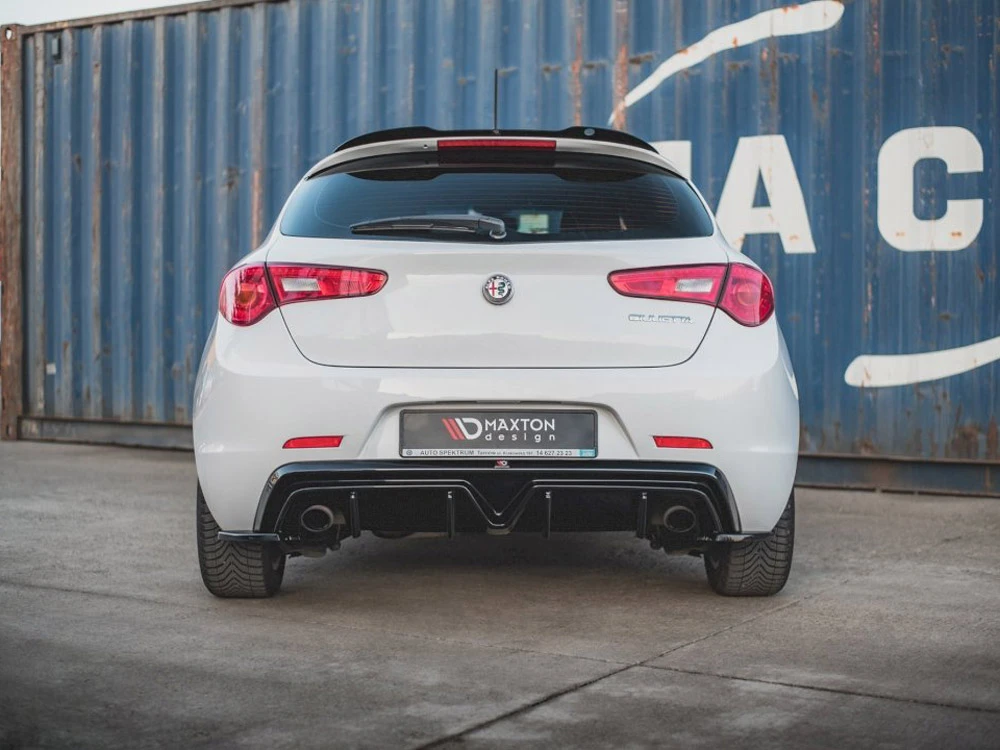 Maxton Rear Valance Alfa Romeo Giulietta Facelift (Exhaust On Both Sides Version)