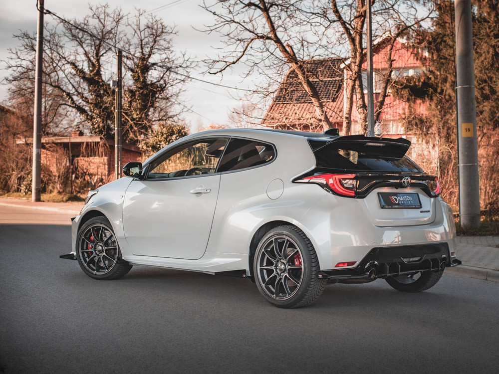 Maxton Side Flaps Toyota GR Yaris MK4 Maxton Side Flaps Toyota GR Yaris MK4