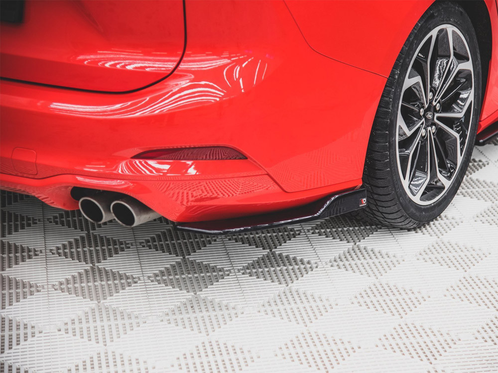 Maxton Rear Side Splitters V.2 Ford Focus ST-Line Estate Mk4 Maxton Rear Side Splitters V.2 Ford Focus ST-Line Estate Mk4
