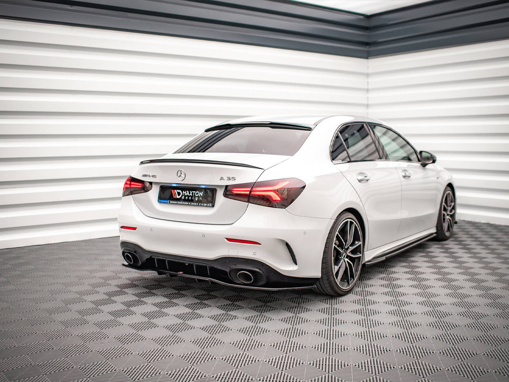 Maxton Rear Splitter (Vertical Bars) V.1 Mercedes A 35 AMG Sedan V177