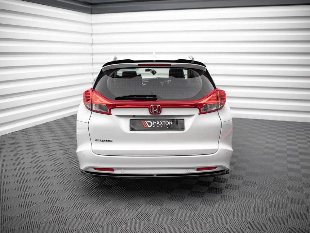 Maxton Central Rear Splitter Honda Civic Tourer MK9