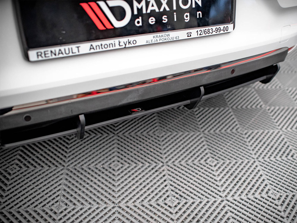 Maxton Street PRO Rear Diffuser Renault Clio Mk5