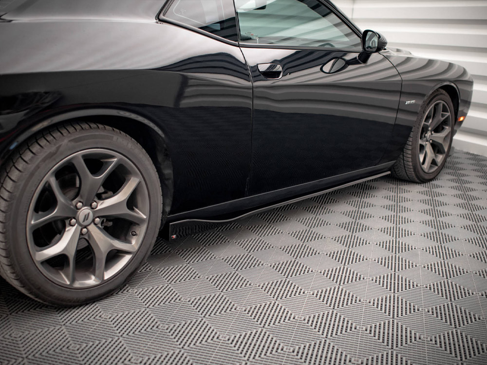 Maxton Side Skirts Diffusers Dodge Challenger RT Mk3 Facelift