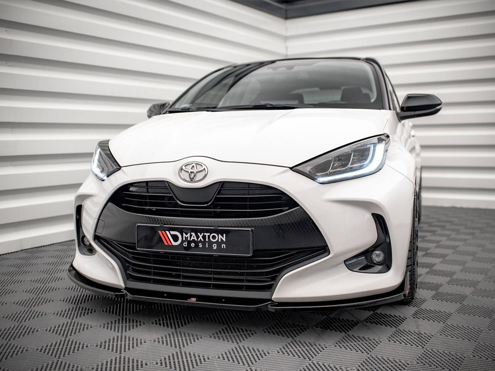 Maxton Front Splitter V.1 + Flaps Toyota Yaris Mk4