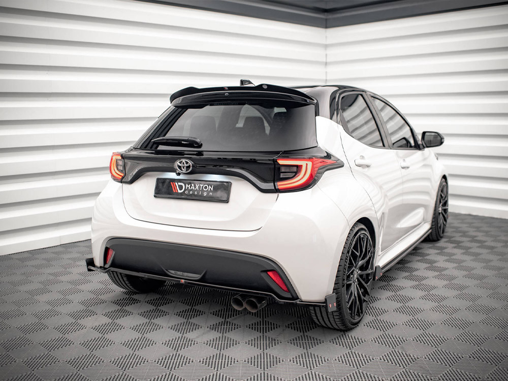Maxton Spoiler CAP V.2 Toyota Yaris Mk4