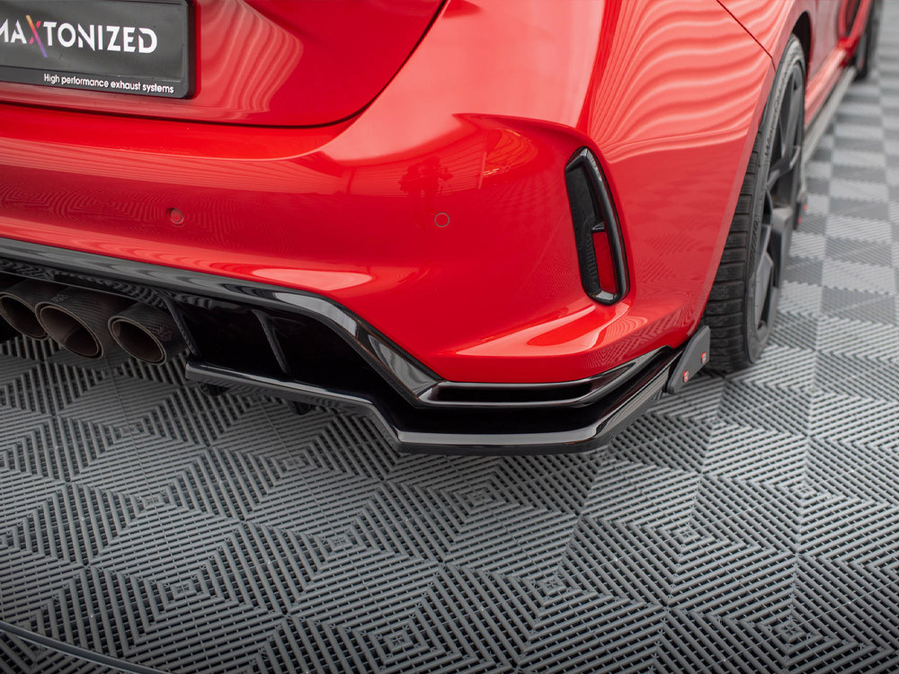 Maxton Central Rear Splitter (Vertical Bars) V.1 + Flaps Honda Civic Type-R Mk 11