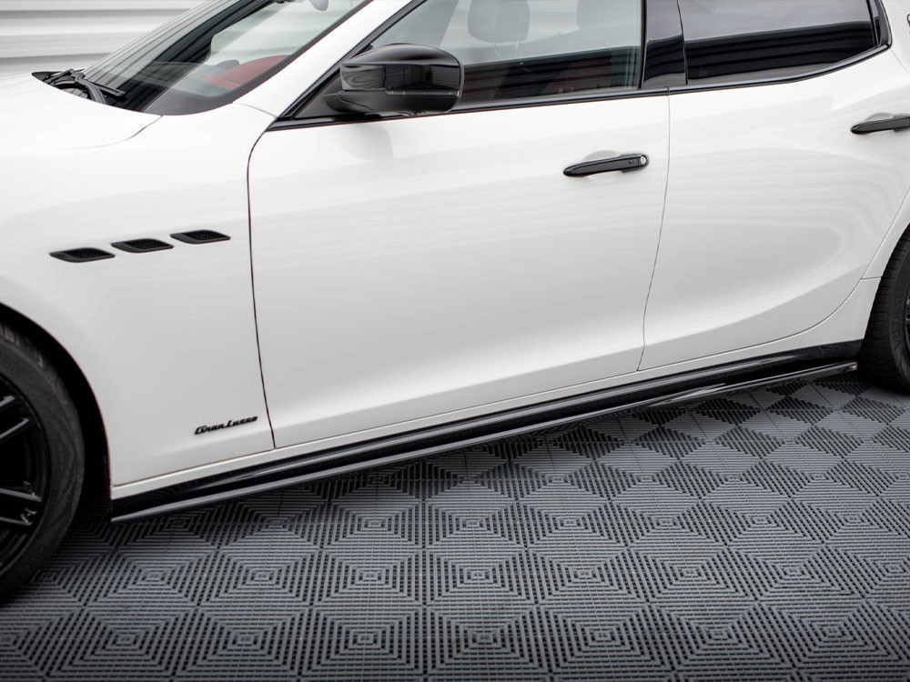 Maxton Side Skirts Diffusers Maserati Ghibli Mk3 Facelift