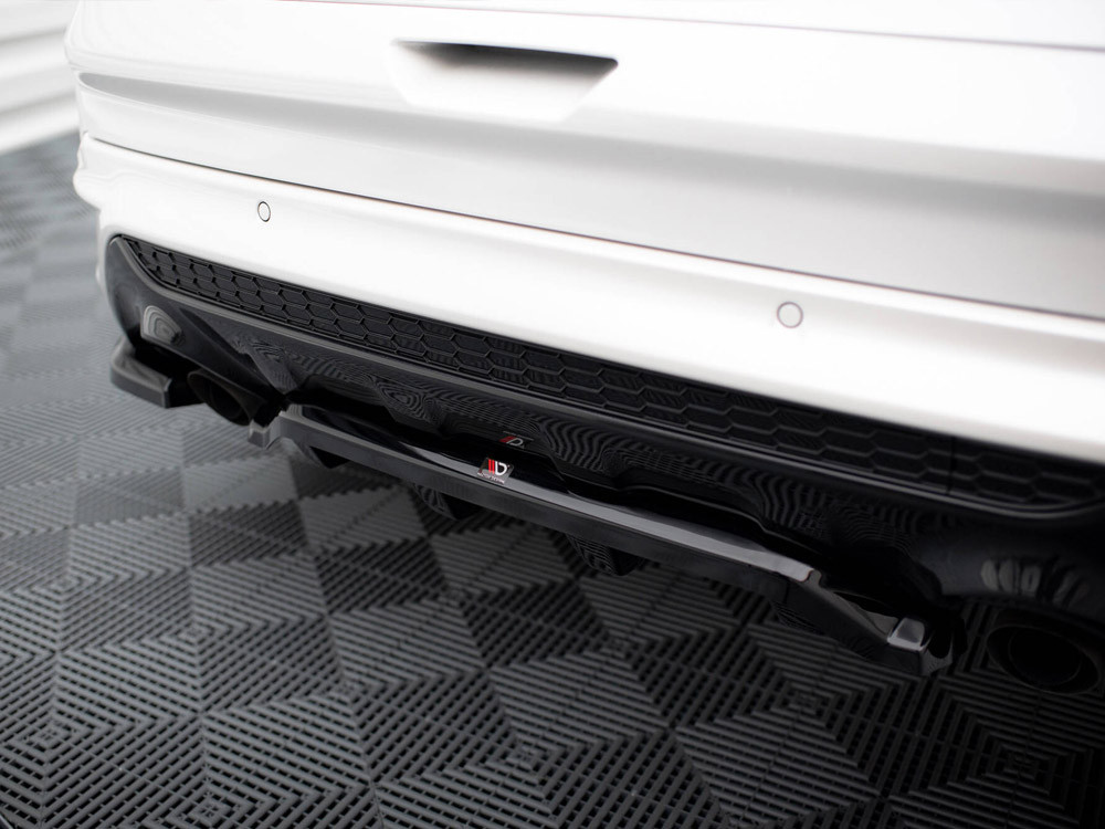 Maxton Central Rear Splitter (Vertical Bars) Ford Kuga ST-Line Mk2