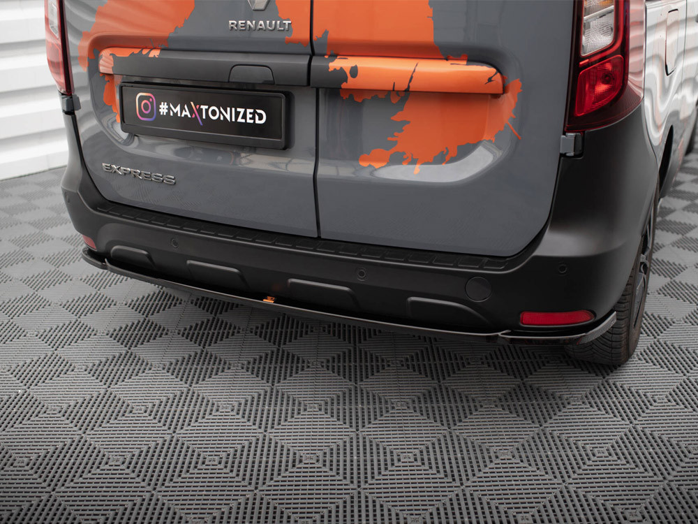 Maxton Central Rear Splitter Renault Express Mk2 Maxton Central Rear Splitter Renault Express Mk2