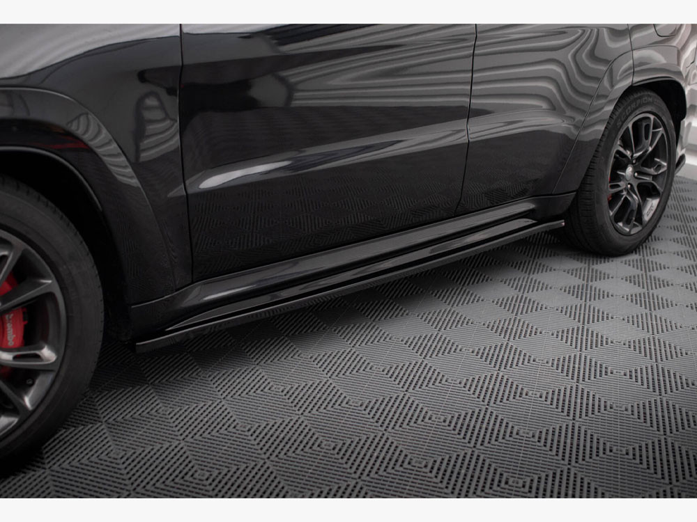 Maxton Side Skirts Diffusers Jeep Grand Cherokee SRT WK2 Facelift Maxton Side Skirts Diffusers Jeep Grand Cherokee SRT WK2 Facelift