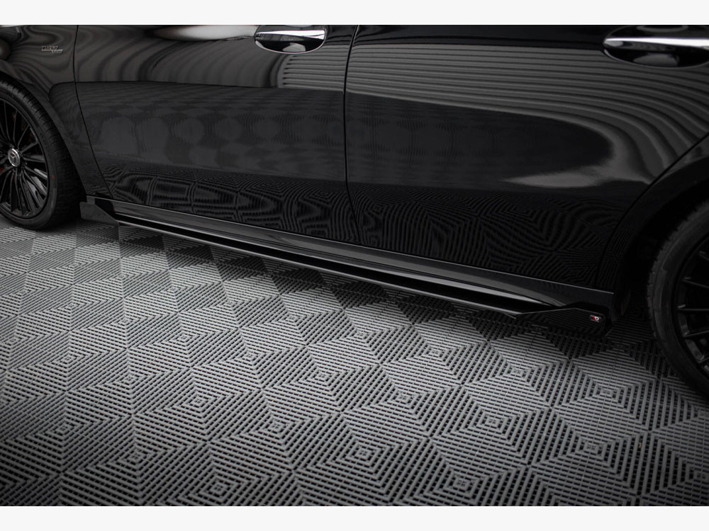 Maxton Side Flaps Mercedes-AMG A35 W177 Facelift Maxton Side Flaps Mercedes-AMG A35 W177 Facelift