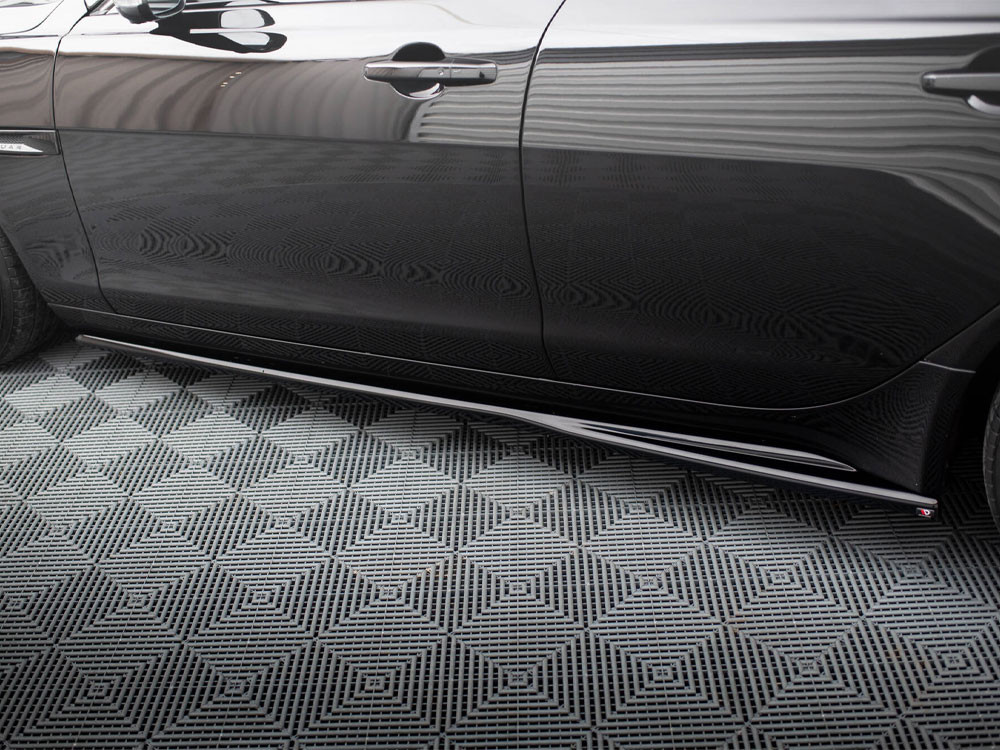 Maxton Side Skirts Diffusers Jaguar XE X760 Facelift Maxton Side Skirts Diffusers Jaguar XE X760 Facelift