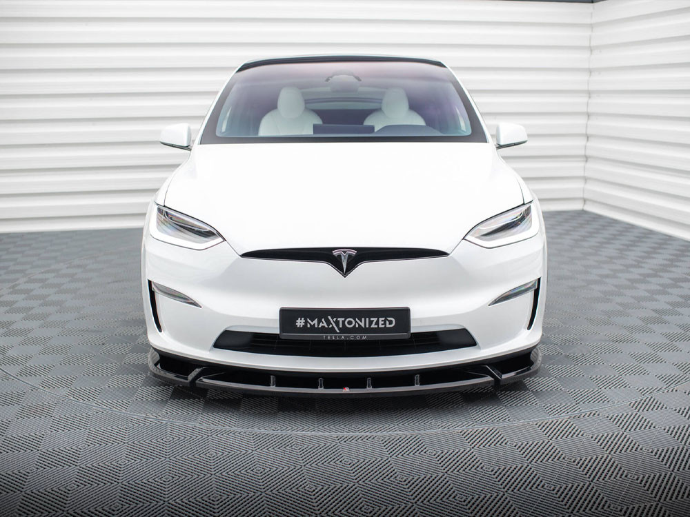 Maxton Front Splitter V.2 Tesla Model X Mk1 Facelift Maxton Front Splitter V.2 Tesla Model X Mk1 Facelift