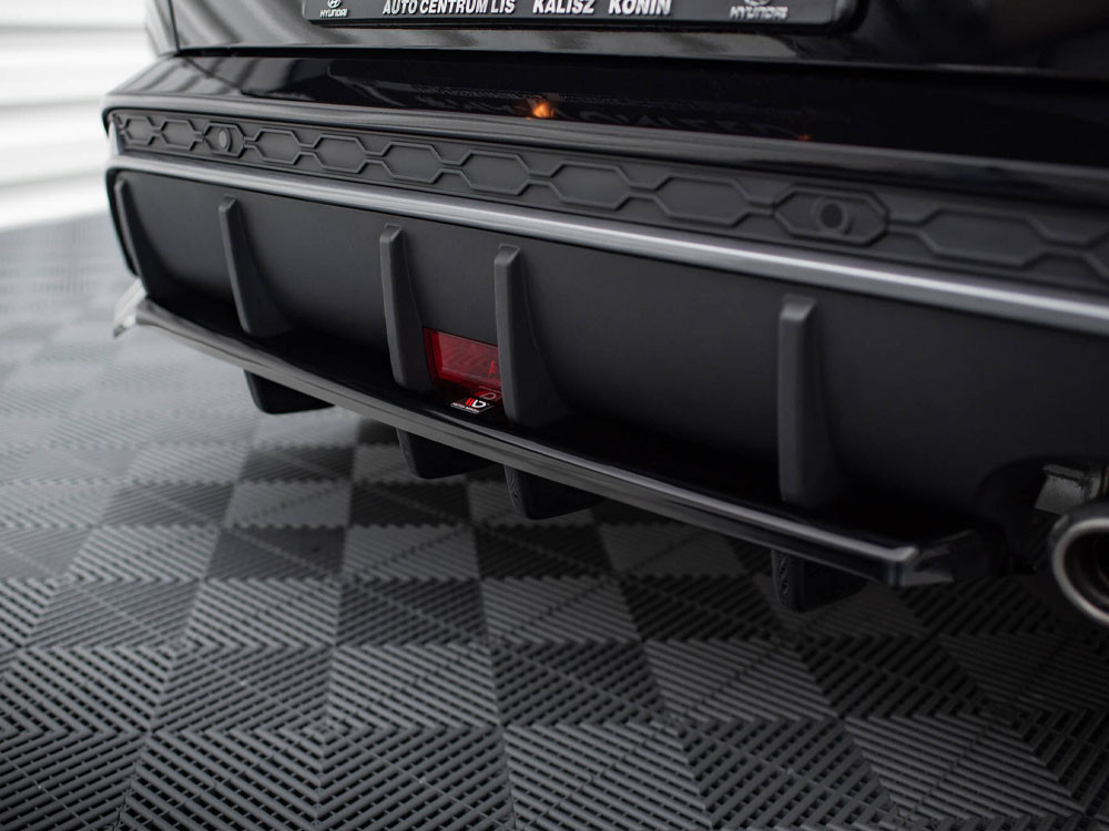 Maxton Central Rear Splitter (Vertical Bars) Hyundai Kona N-Line Mk2