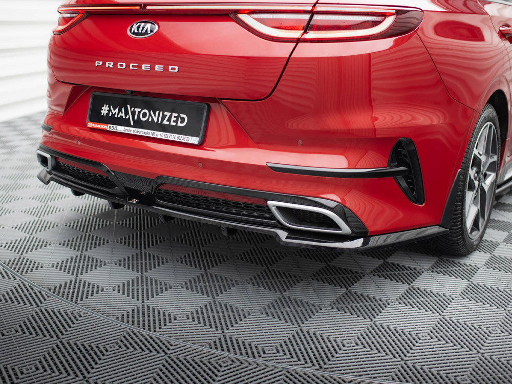 Maxton Central Rear Splitter (Vertical Bars) Kia ProCeed GT-Line Mk1