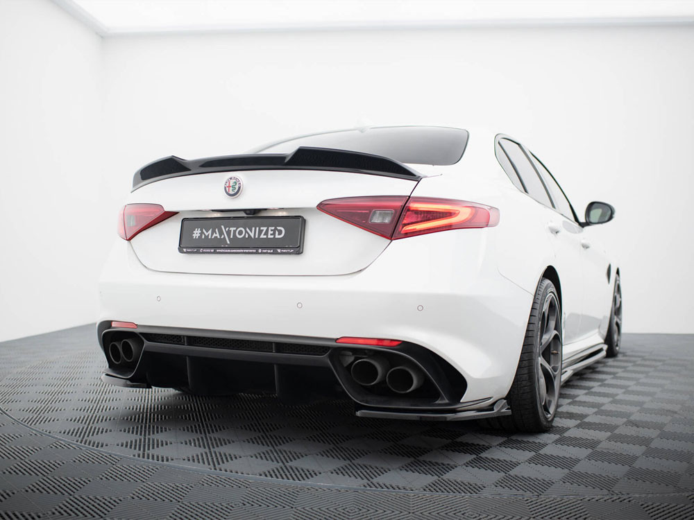 Maxton Spoiler CAP 3D Alfa Romeo Giulia
