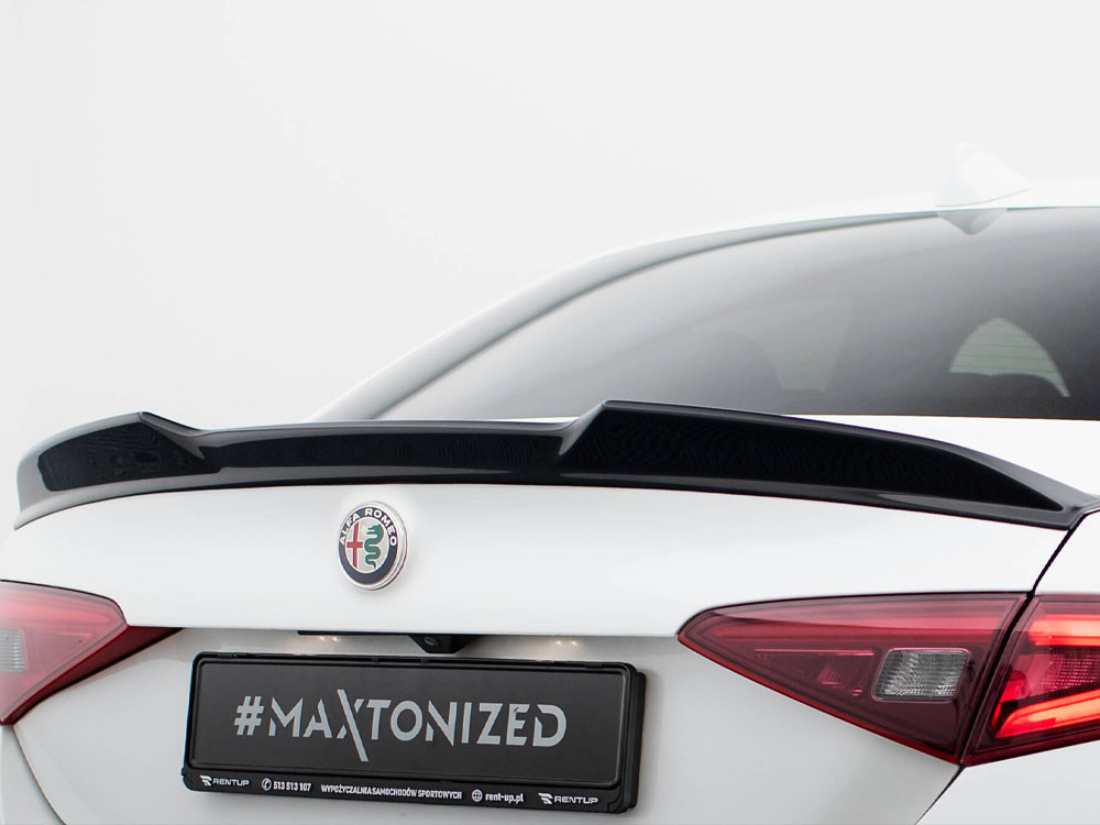 Maxton Spoiler CAP 3D Alfa Romeo Giulia