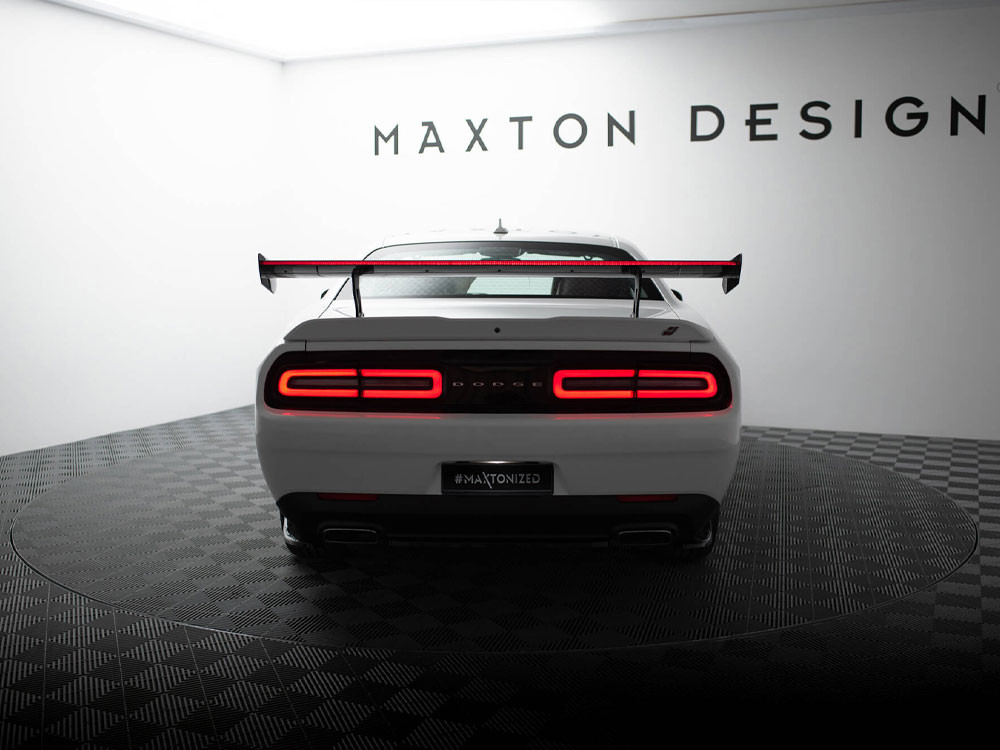 Maxton Carbon Spoiler + LED Dodge Challenger Mk3 Maxton Carbon Spoiler + LED Dodge Challenger Mk3