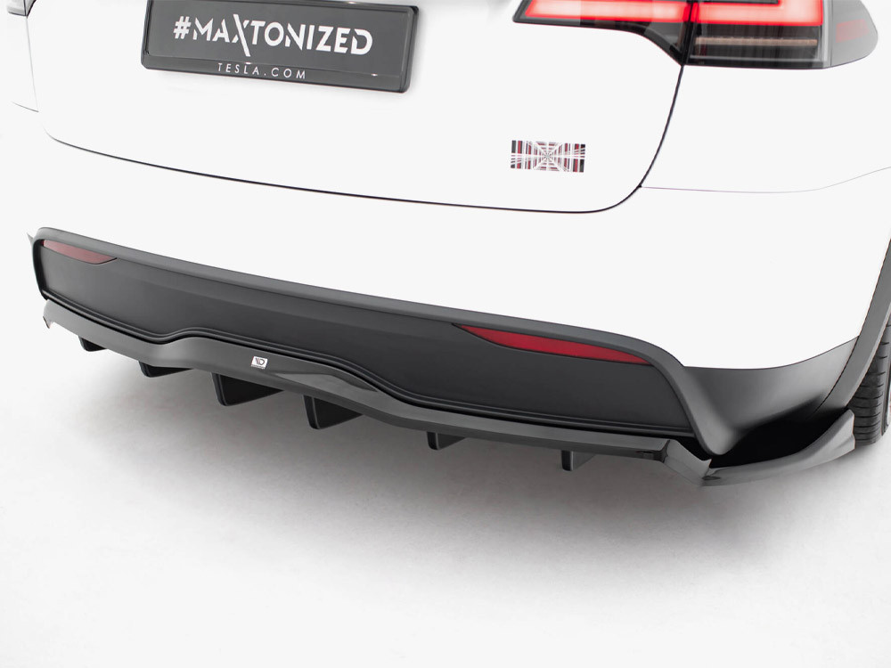 Maxton Rear Splitter (Vertical Bars) V.2 Tesla Model X Mk1 Facelift