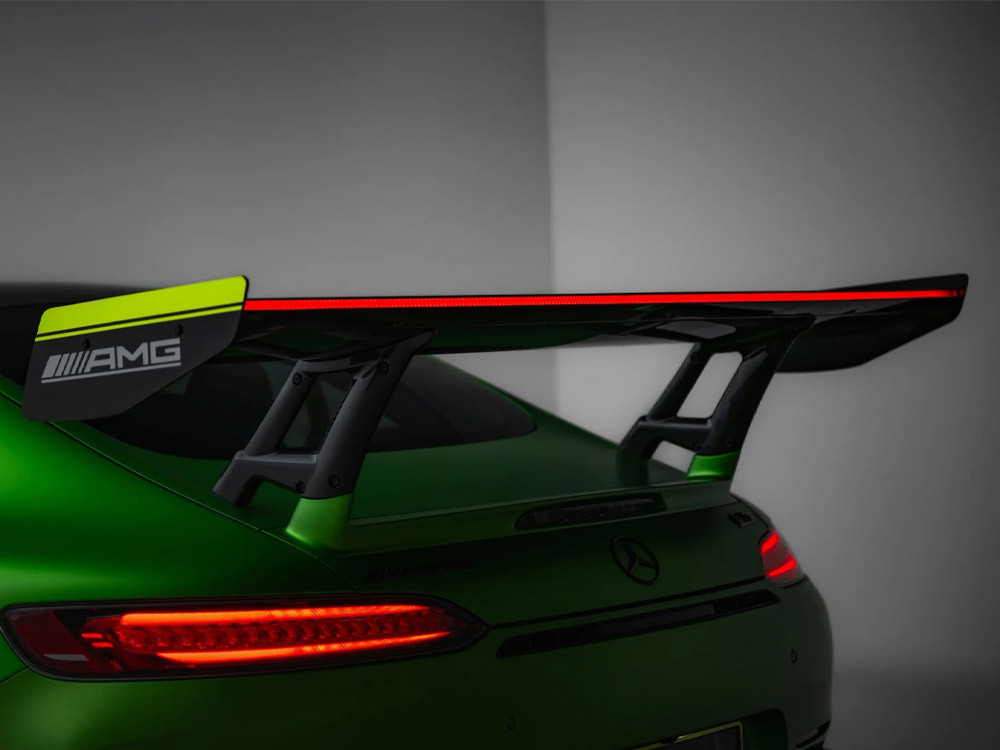 Maxton Carbon Spoiler + LED Mercedes-AMG GTR C190 Facelift