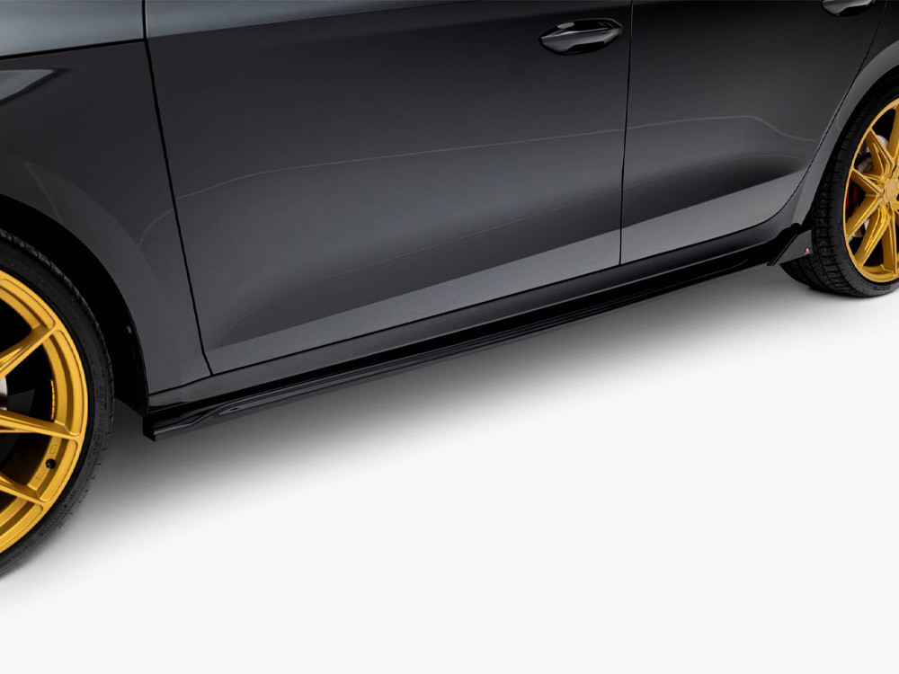 Maxton Side Skirts Diffusers V.4 Skoda Octavia RS Liftback / Estate Mk 4 Facelift Maxton Side Skirts Diffusers V.4 Skoda Octavia RS Liftback / Estate Mk 4 Facelift