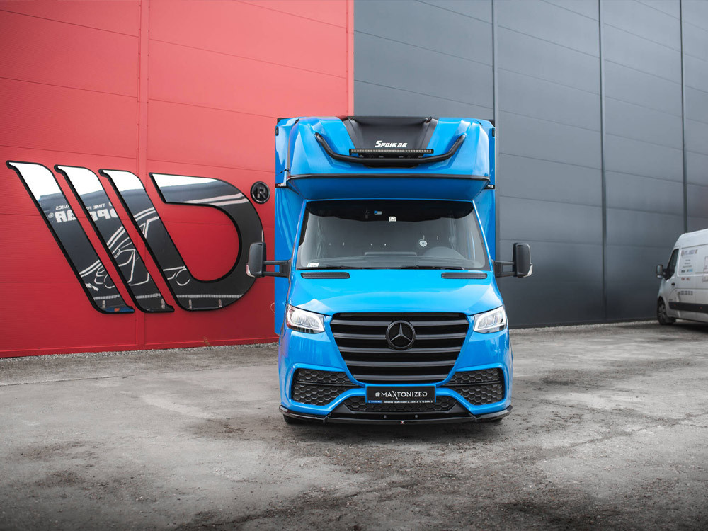 Maxton Front Bumper + Splitter Mercedes-Benz Sprinter Mk3 Maxton Front Bumper + Splitter Mercedes-Benz Sprinter Mk3