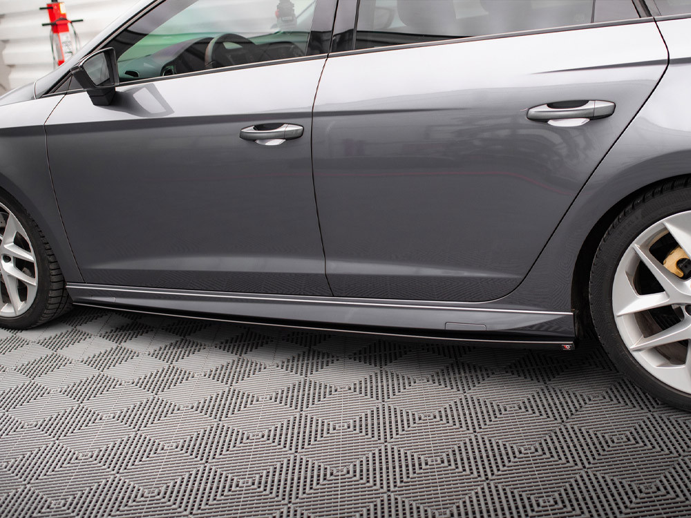 Maxton Side Skirts Diffusers V.5 Seat Leon Cupra / FR / Standard Mk3 / Mk3 Facelift Maxton Side Skirts Diffusers V.5 Seat Leon Cupra / FR / Standard Mk3 / Mk3 Facelift