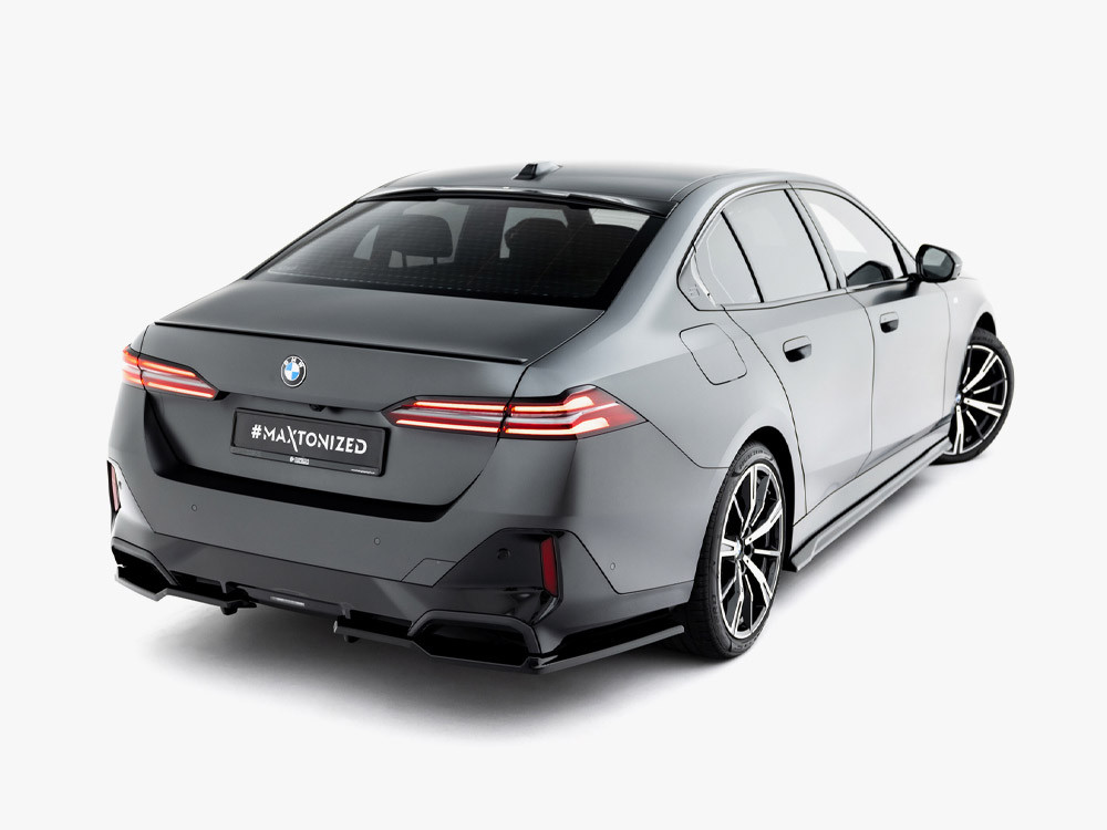 Maxton Rear Splitter (Vertical Bars) V.2 BMW 5 / i5 M-Pack Sedan / Touring G60 / G61