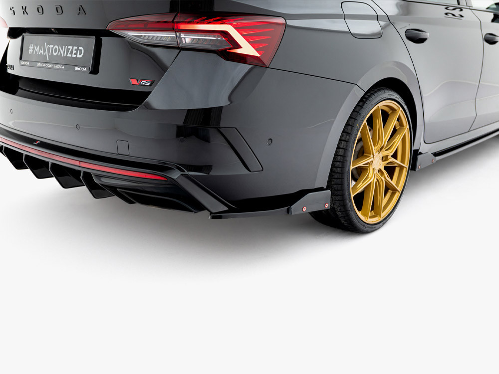 Maxton Rear Side Splitters V.4 + Flaps Skoda Octavia RS Combi / Liftback Mk4 / Mk4 Facelift Maxton Rear Side Splitters V.4 + Flaps Skoda Octavia RS Combi / Liftback Mk4 / Mk4 Facelift
