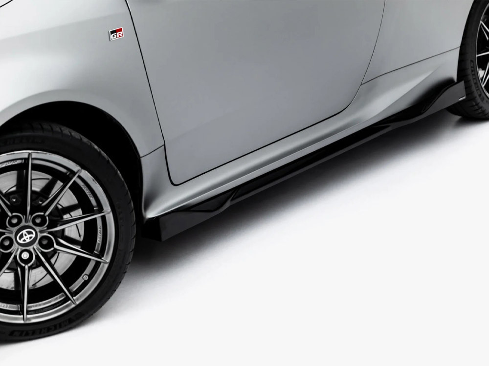 Maxton Side Skirt Diffusers V.2 Toyota GR Yaris Mk4 Facelift