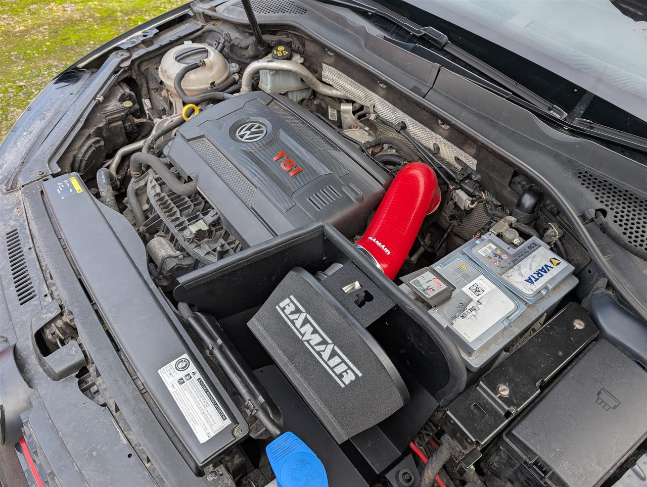 Ramair Performance Foam Induction Kit for 2.0 TSI MQB VAG - Red Hose