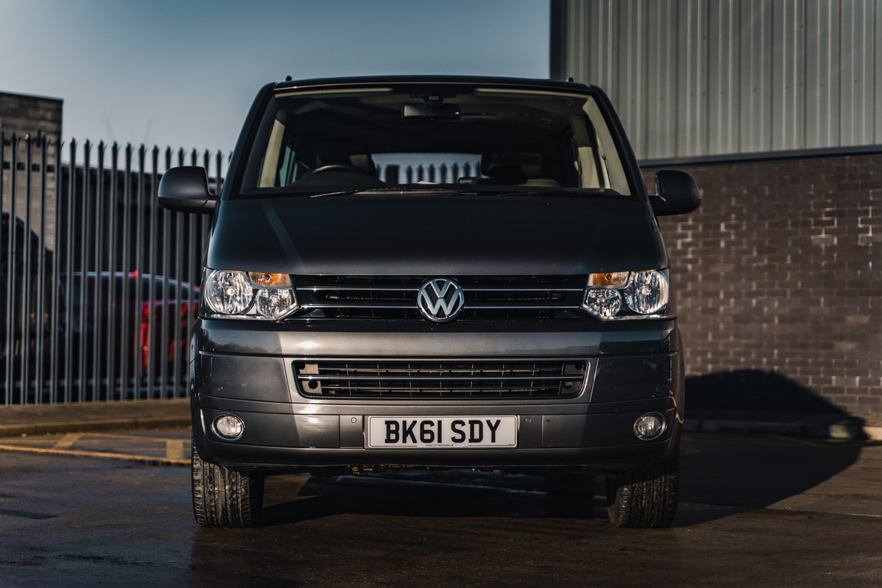 Volkswagen Transporter Caravelle T5.1 T30 Executive SWB BiTDi DSG