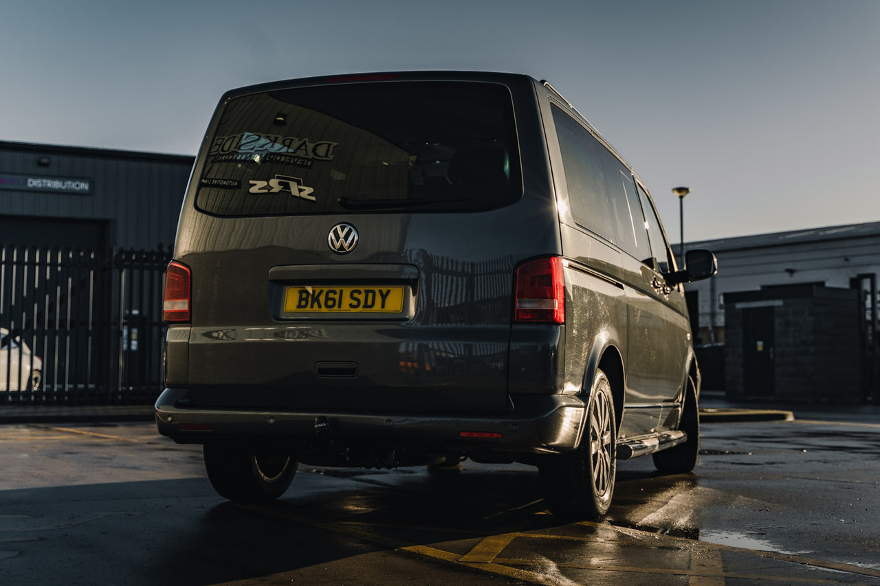 Volkswagen Transporter Caravelle T5.1 T30 Executive SWB BiTDi DSG