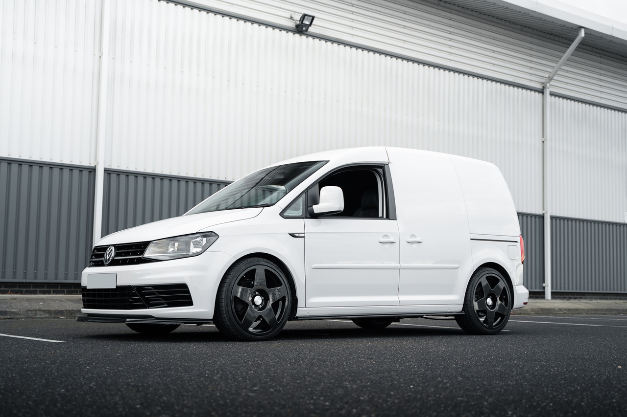 2019 Volkswagen Caddy 2.0 TDI 5 Speed Manual 2019 Volkswagen Caddy 2.0 TDI 5 Speed Manual