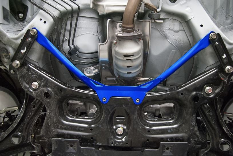 Hardrace Front Middle Brace Honda City, Fit
