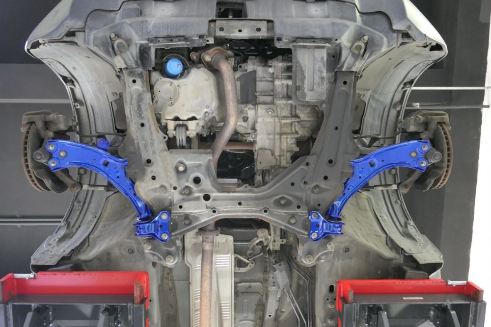 Hardrace Front Lower Arm Honda CR-V