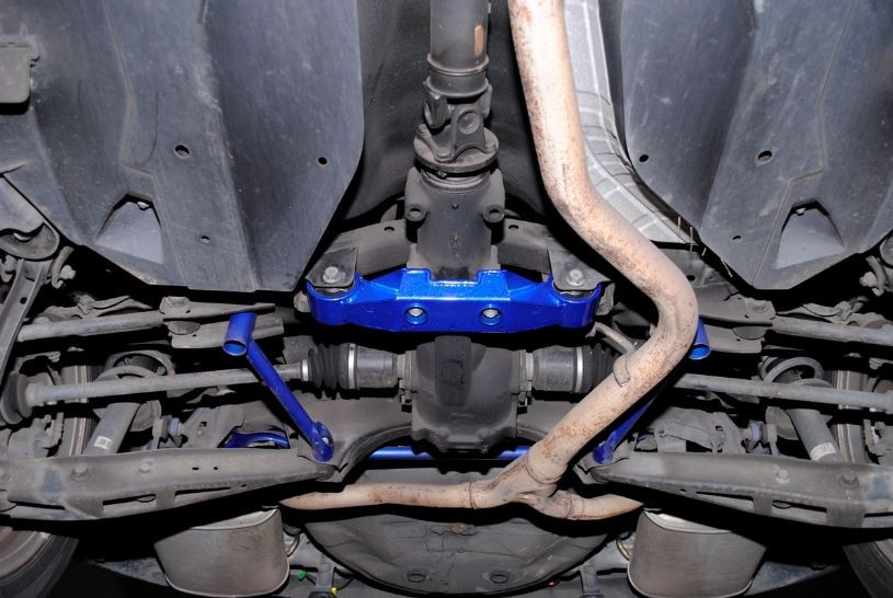 Hardrace Rear Differential Support Mount Subaru
