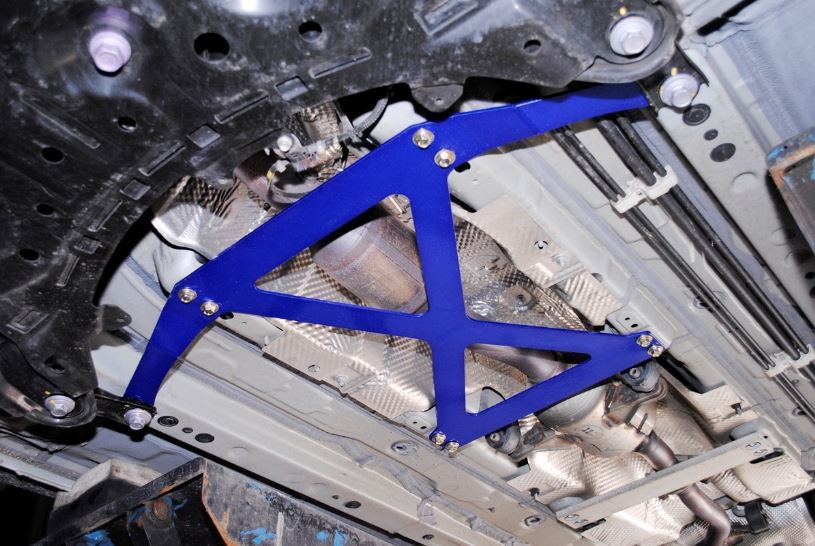 Hardrace Middle Lower Brace Toyota Prius