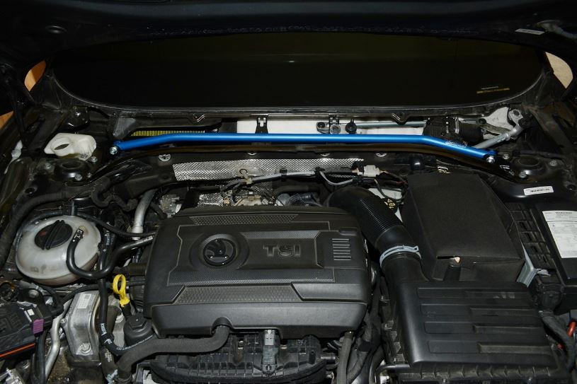 Hardrace Front Strut Bar Skoda Superb