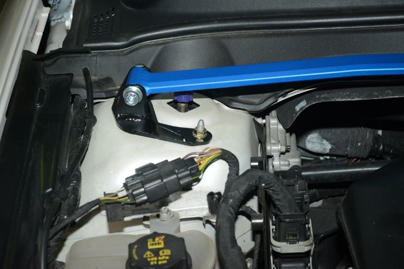 Hardrace Front Strut Brace Ford Mondeo